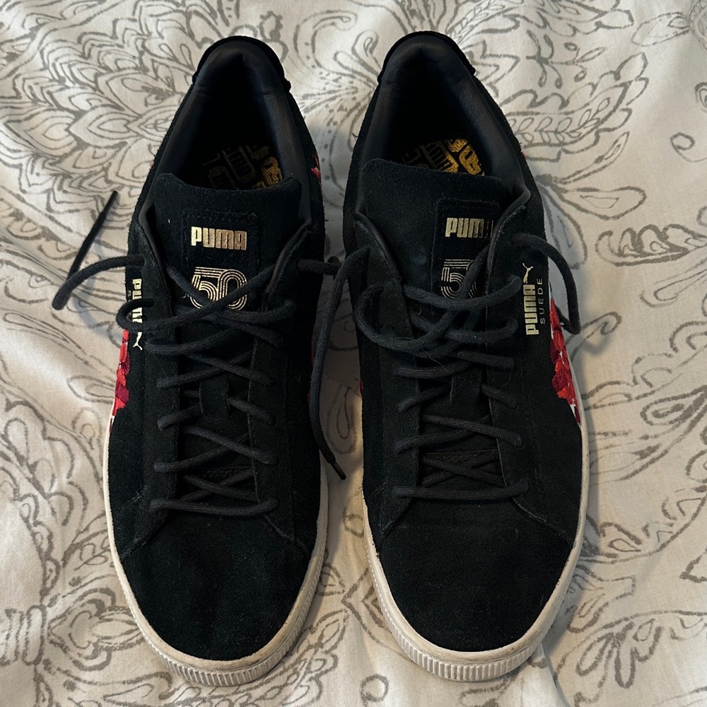 Puma Suede Black Sneakers with Red and Blue Floral Embroidery - Picture 4 of 8